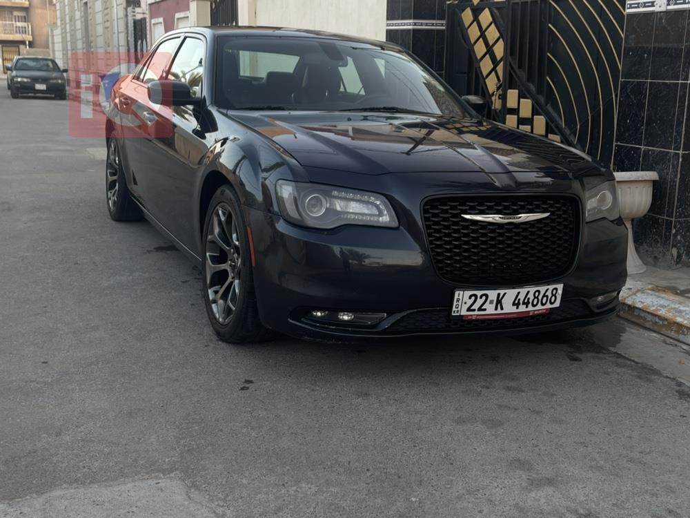 کرایسلەر 300